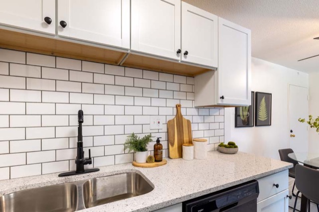Subway-tile kitchen detail at The Oaks
